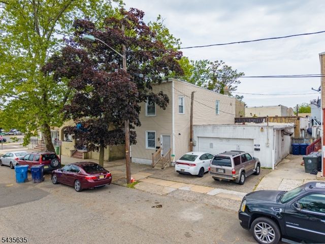 409 Ogden Pl, Perth Amboy City, NJ 08861