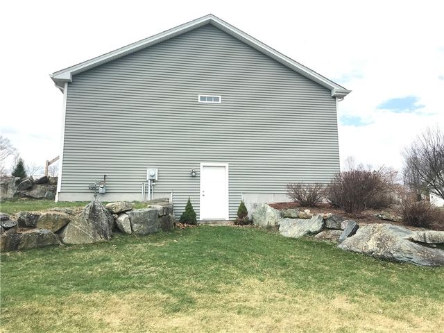 36 Abatecola Way, Johnston, RI 02919