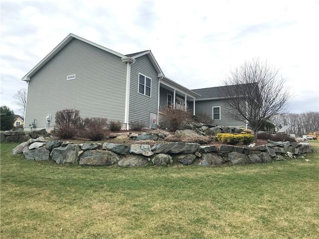 36 Abatecola Way, Johnston, RI 02919