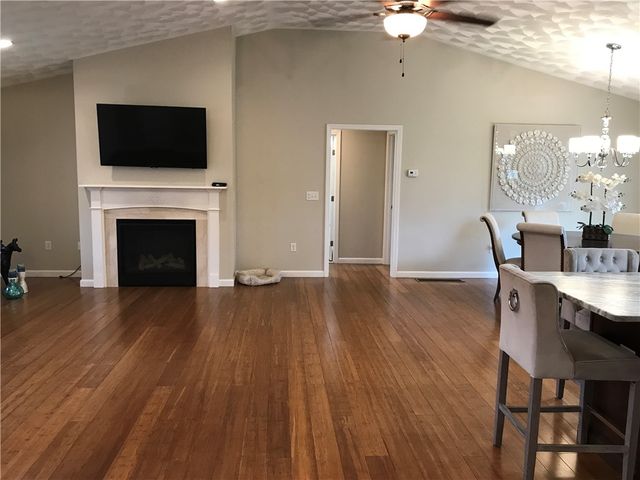 36 Abatecola Way, Johnston, RI 02919