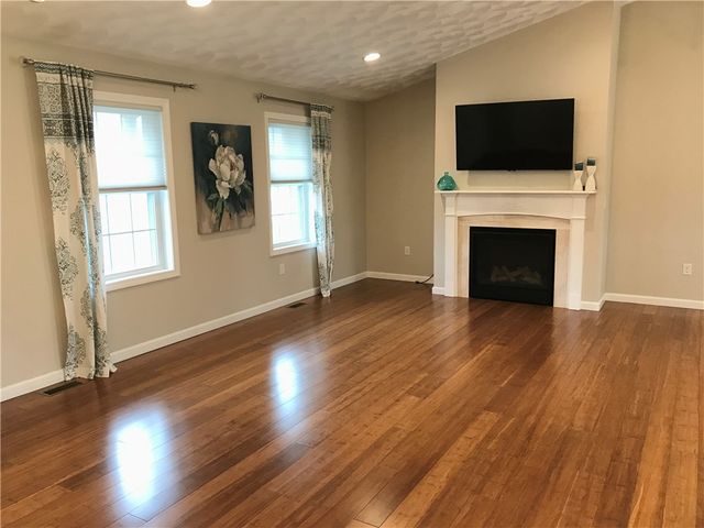 36 Abatecola Way, Johnston, RI 02919