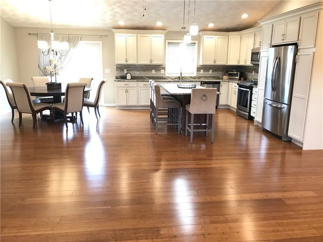 36 Abatecola Way, Johnston, RI 02919