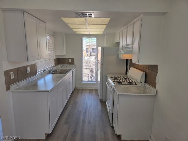 1405 Vegas Valley Drive 368, Las Vegas, NV 89169