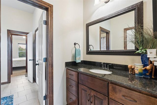 2267 Sandpiper Drive, Blanchard, OK 73010