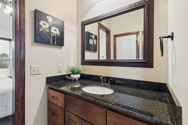 2267 Sandpiper Drive, Blanchard, OK 73010