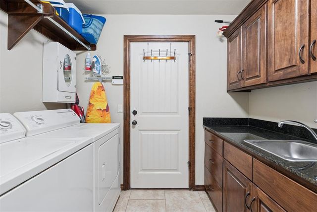 2267 Sandpiper Drive, Blanchard, OK 73010