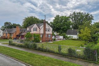 1018 Lafayette Street, Flint, MI 48503