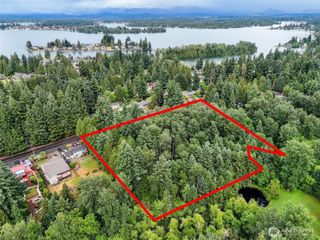 4302 W Tapps Drive E, Lake Tapps, WA 98391