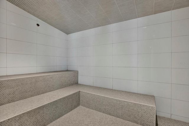 900 N OSCEOLA AVENUE 401, Clearwater, FL 33755