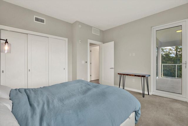 900 N OSCEOLA AVENUE 401, Clearwater, FL 33755