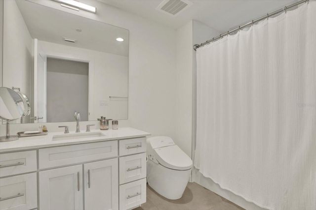 900 N OSCEOLA AVENUE 401, Clearwater, FL 33755