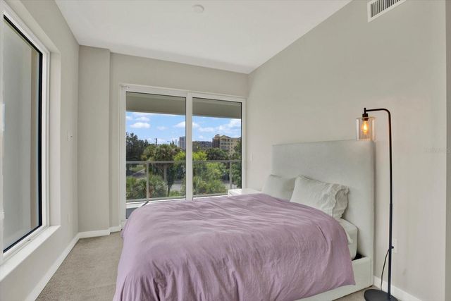 900 N OSCEOLA AVENUE 401, Clearwater, FL 33755