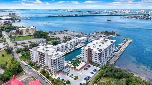 900 N OSCEOLA AVENUE 401, Clearwater, FL 33755