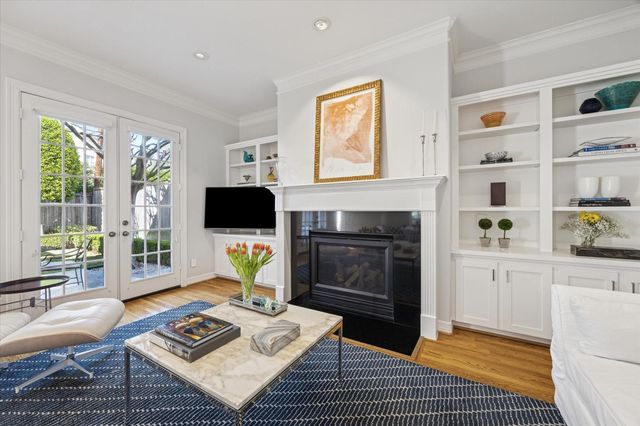 2926 Quenby Avenue, West University Place, TX 77005