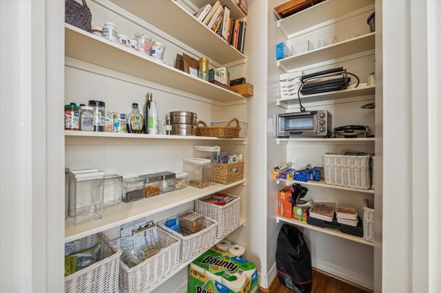 2926 Quenby Avenue, West University Place, TX 77005