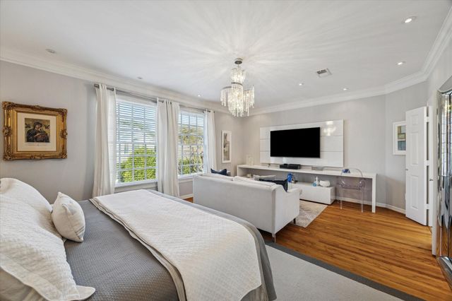 2926 Quenby Avenue, West University Place, TX 77005