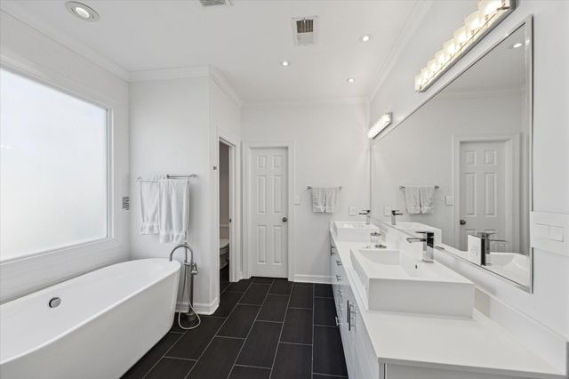 2926 Quenby Avenue, West University Place, TX 77005