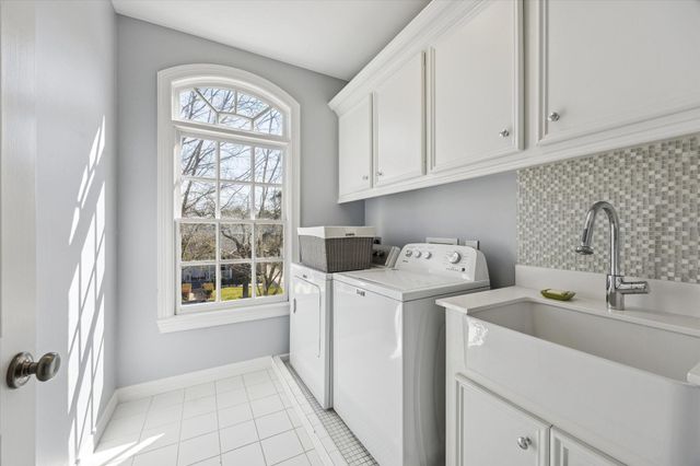 2926 Quenby Avenue, West University Place, TX 77005