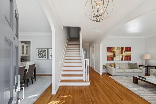 2926 Quenby Avenue, West University Place, TX 77005