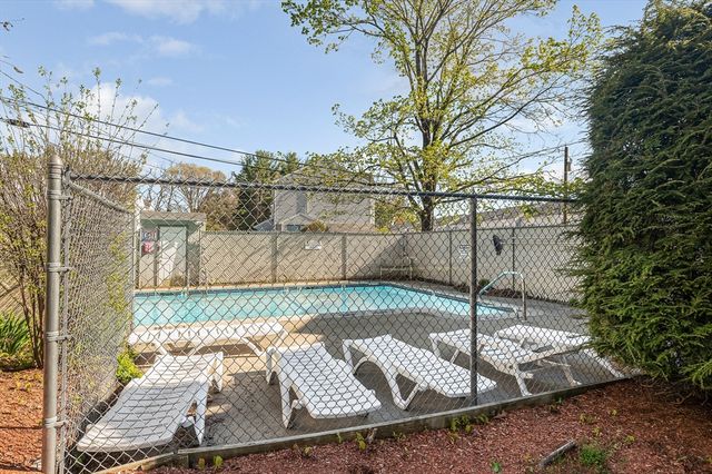 1461 Pawtucket Boulevard A2, Lowell, MA 01854