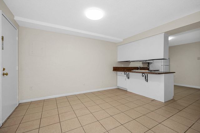 1461 Pawtucket Boulevard A2, Lowell, MA 01854