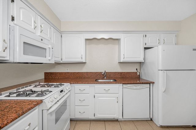 1461 Pawtucket Boulevard A2, Lowell, MA 01854