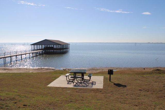 LOT 48 Triangle Shores, Corsicana, TX 75109