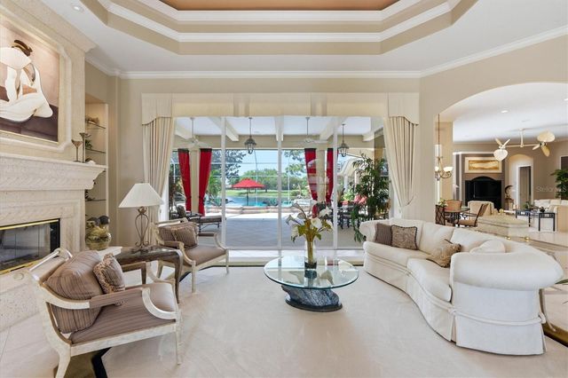 8112 COLLINGWOOD COURT, University Park, FL 34201