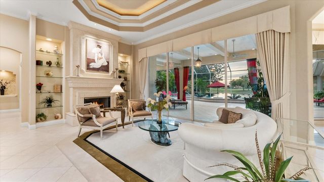 8112 COLLINGWOOD COURT, University Park, FL 34201