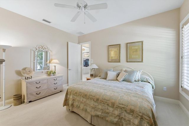 8112 COLLINGWOOD COURT, University Park, FL 34201