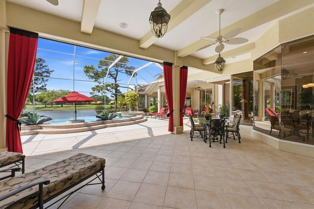 8112 COLLINGWOOD COURT, University Park, FL 34201