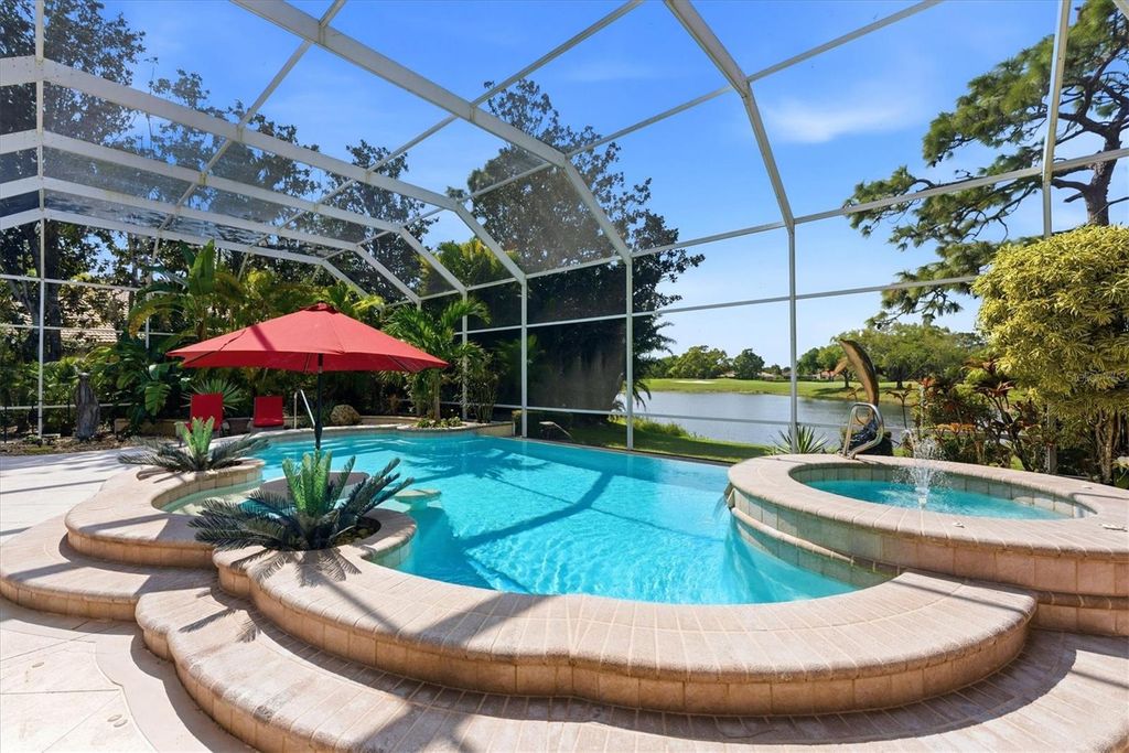 8112 COLLINGWOOD COURT