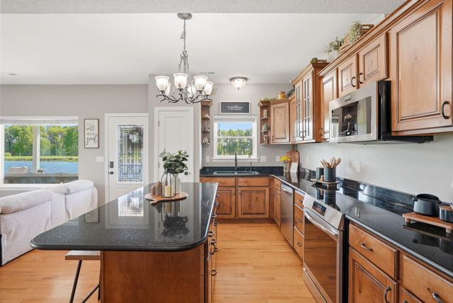 6800 N RTE Z, Columbia, MO 65202