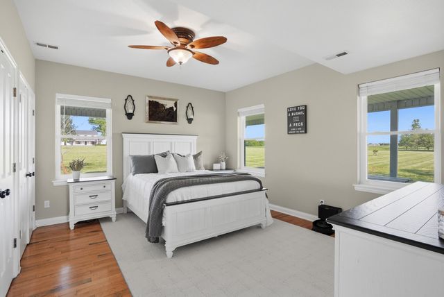 6800 N RTE Z, Columbia, MO 65202