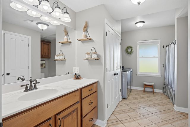 6800 N RTE Z, Columbia, MO 65202