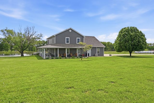 6800 N RTE Z, Columbia, MO 65202
