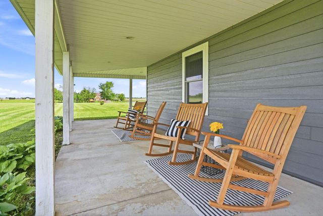 6800 N RTE Z, Columbia, MO 65202