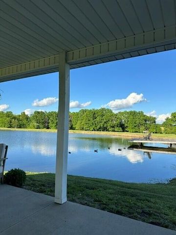 6800 N RTE Z, Columbia, MO 65202