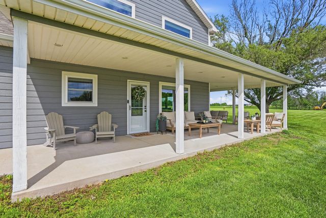 6800 N RTE Z, Columbia, MO 65202