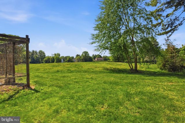 415 VILLAGE ROAD E, Princeton Junction, NJ 08550