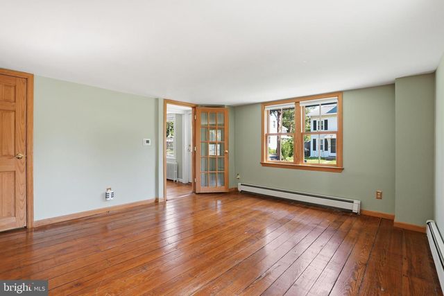 415 VILLAGE ROAD E, Princeton Junction, NJ 08550