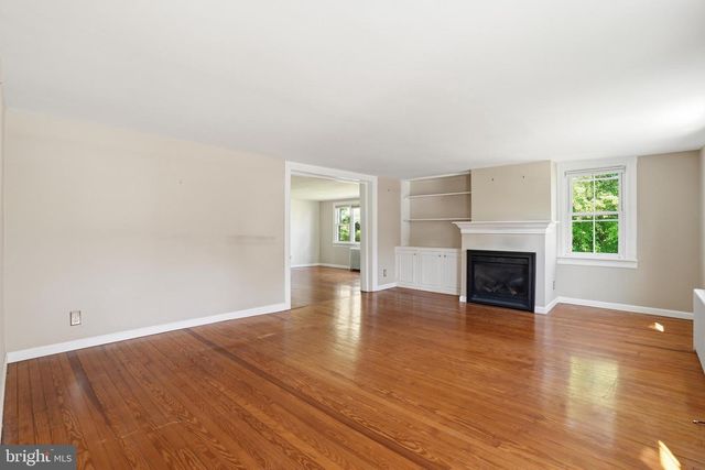 415 VILLAGE ROAD E, Princeton Junction, NJ 08550