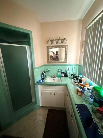 830 55TH AVENUE S, St Petersburg, FL 33705