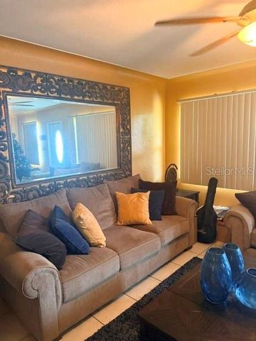 830 55TH AVENUE S, St Petersburg, FL 33705