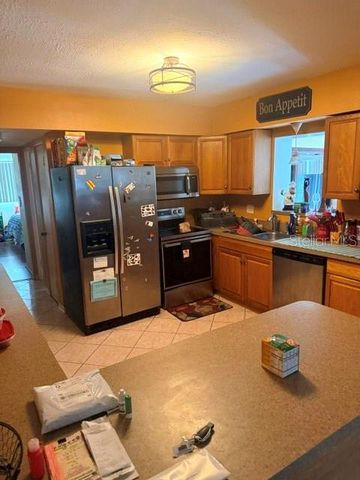 830 55TH AVENUE S, St Petersburg, FL 33705
