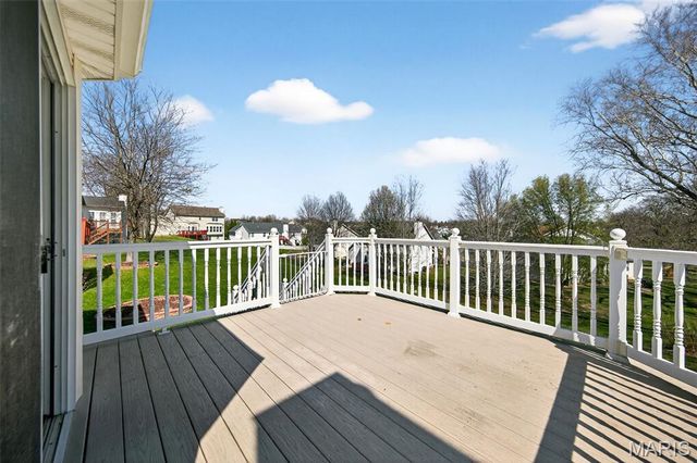 16734 Heather Moor Drive, Florissant, MO 63034