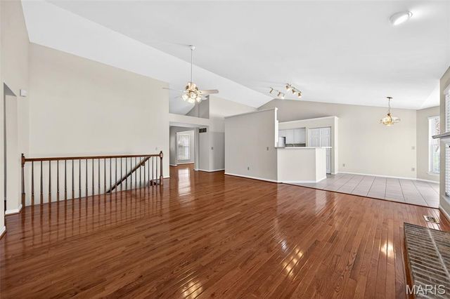 16734 Heather Moor Drive, Florissant, MO 63034