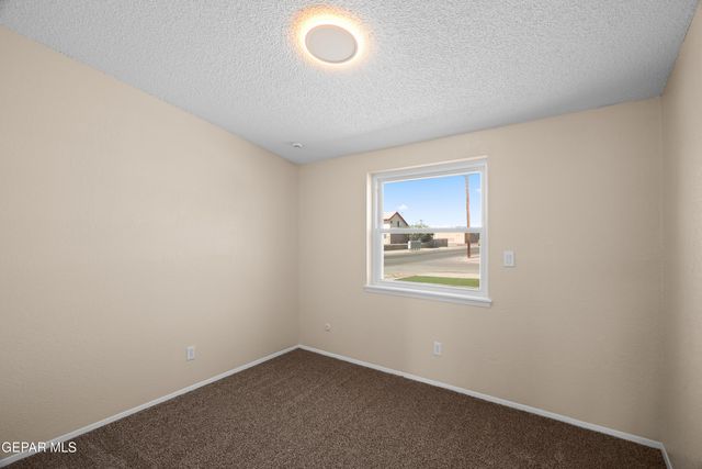 3200 VOSS Drive, El Paso, TX 79936