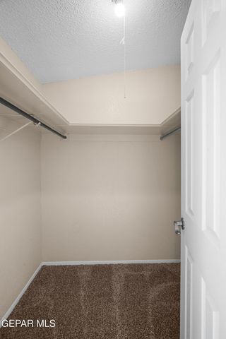 3200 VOSS Drive, El Paso, TX 79936