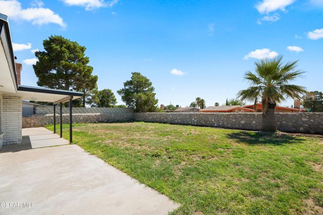 3200 VOSS Drive, El Paso, TX 79936